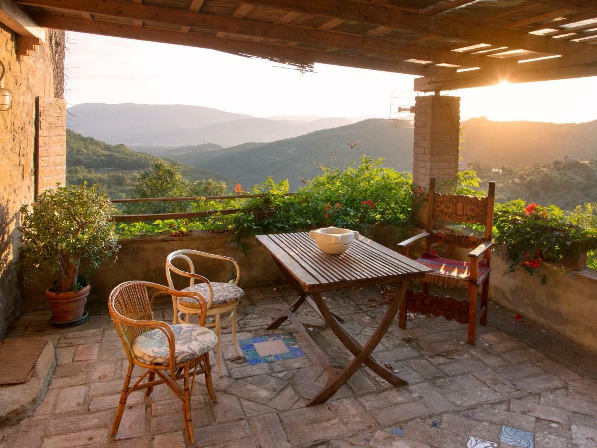 Bed and Breakfast Casa La Valle, Gubbio, Frazione Santa Cristina Exterior foto